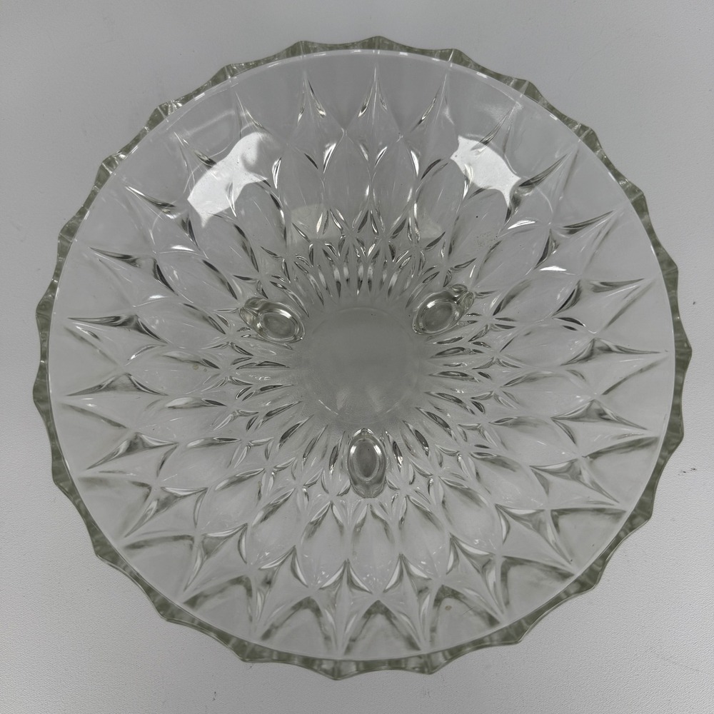 Vintage Clear Pressed Glass 3-Footed Scalloped Fruit Bowl Centerpiece 8.25in